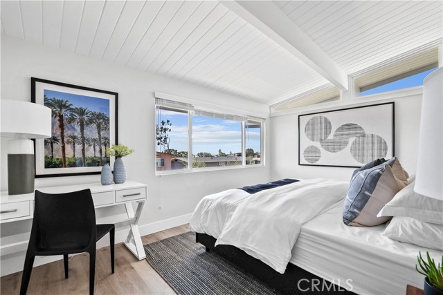 Detail Gallery Image 18 of 34 For 444 Seaward, Corona Del Mar,  CA 92625 - 2 Beds | 1/1 Baths
