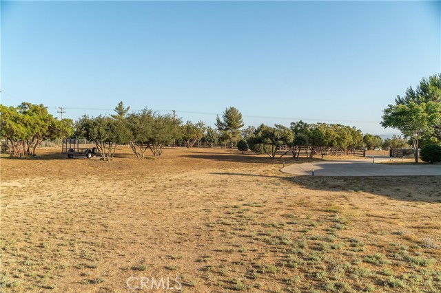 Image 58 of 70 For 54774 Bautista Road
