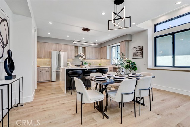Detail Gallery Image 8 of 44 For 2005 Mathews Ave a,  Redondo Beach,  CA 90278 - 4 Beds | 5 Baths