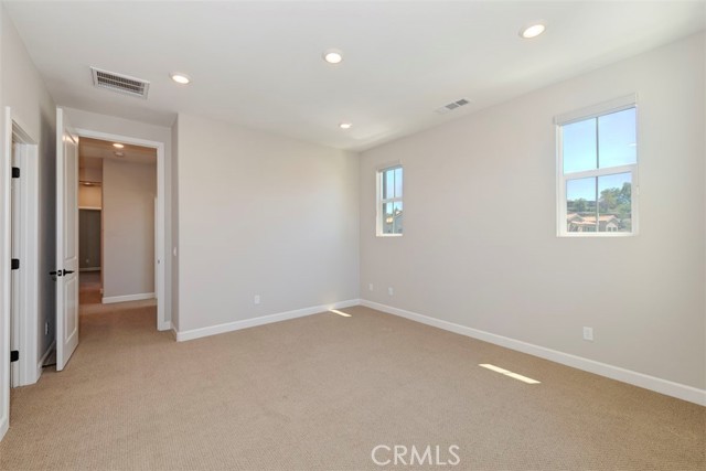 1138 Delpy View Point, Vista CA: https://media.crmls.org/medias/f2c46338-6fa3-479c-8e75-c0cdefe65ff8.jpg