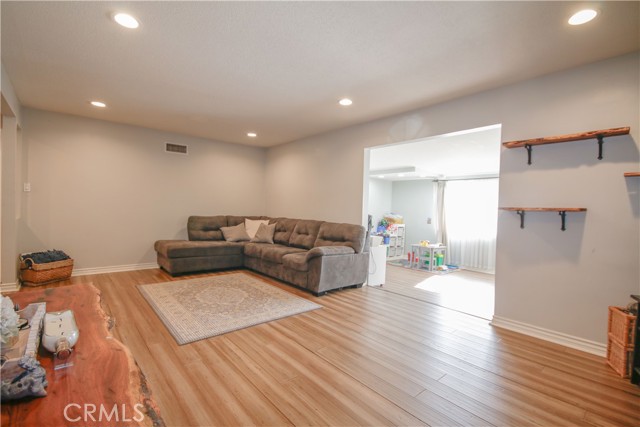 Detail Gallery Image 16 of 20 For 1129 Montrose Ave, San Bernardino,  CA 92404 - 3 Beds | 2 Baths