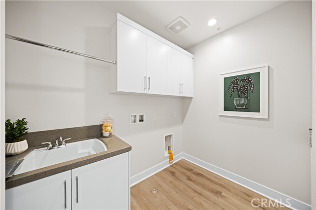 271 Huckleberry, Lake Forest CA: https://media.crmls.org/medias/f2c47c31-7eff-4036-94e4-17cffe5b09ed.jpg