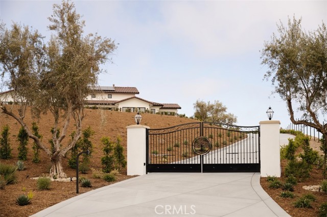 467 Del Sur Drive, Arroyo Grande CA: https://media.crmls.org/medias/f2c5adf0-76f2-4447-8a90-b32e2d86db9d.jpg