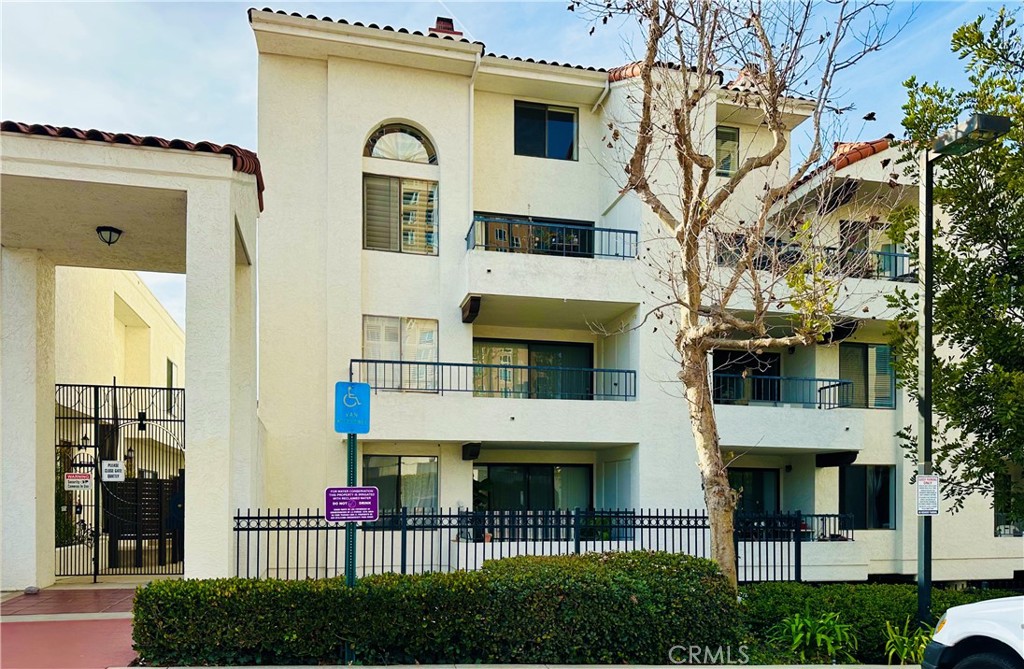 3525 Lebon Drive