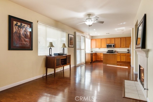 Detail Gallery Image 6 of 31 For 31371 Magnolia Point, Murrieta,  CA 92563 - 4 Beds | 3 Baths