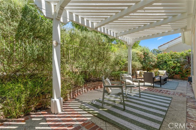 21524 Marana, Mission Viejo CA: https://media.crmls.org/medias/f2c8519e-2708-440d-89a0-692eb21282d8.jpg
