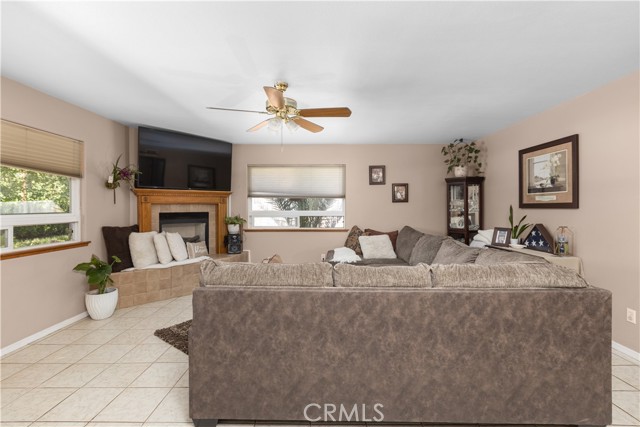 7580 San Andres Avenue, Atascadero CA: https://media.crmls.org/medias/f2c88985-0cb3-48c5-bdbe-626b0c1cc2ac.jpg