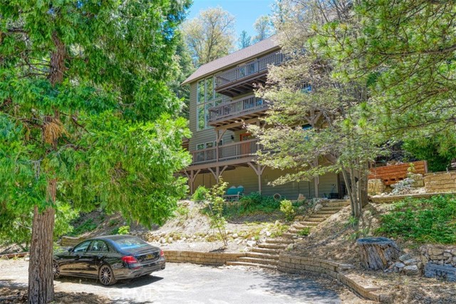 Image 2 for 332 Grizzly Rd, Lake Arrowhead, CA 92352