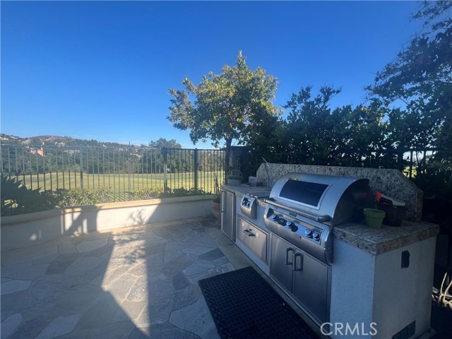 18 CASTLE PINES, Coto de Caza CA: https://media.crmls.org/medias/f2c98d34-65cb-47f2-b619-487172a64a40.jpg