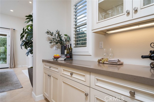 Detail Gallery Image 15 of 67 For 614 E Camellia Way, Azusa,  CA 91702 - 5 Beds | 4/1 Baths