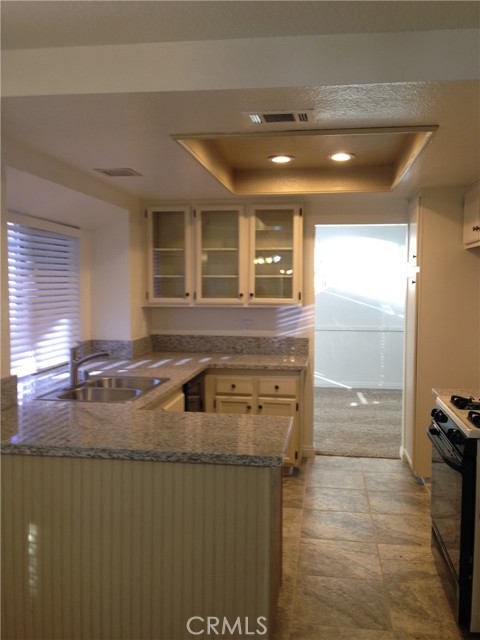 Detail Gallery Image 7 of 24 For 10482 Sagecrest Dr, Moreno Valley,  CA 92557 - 4 Beds | 2/1 Baths