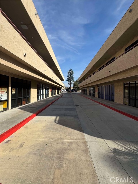 9612 VAN NUYS Boulevard, Panorama City (los Angeles), California 91402, ,Commercial Lease,For Rent,9612 VAN NUYS Boulevard,CRSR25054246