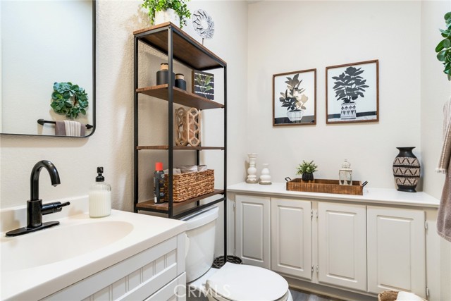 Detail Gallery Image 15 of 26 For 7586 Vista Alegre, Highland,  CA 92346 - 4 Beds | 2/1 Baths