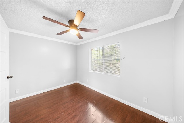 157 E 70th Street, Los Angeles CA: https://media.crmls.org/medias/f2cd079a-b350-4f9f-af66-0cfe837bb02f.jpg