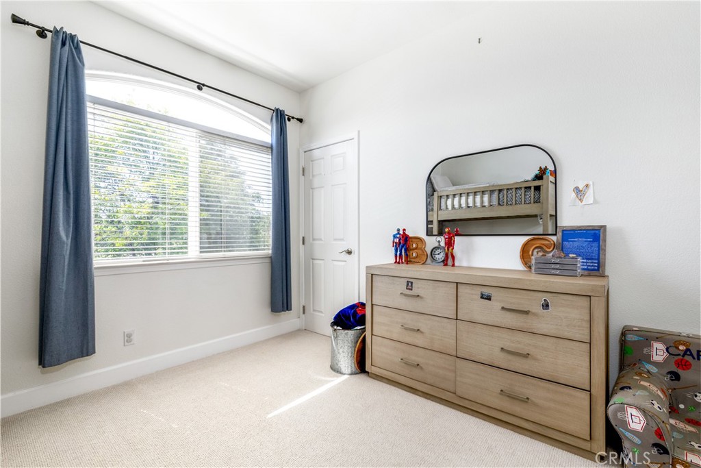 1307 Crown Way