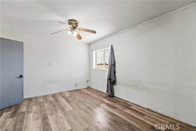 Detail Gallery Image 17 of 45 For 10888 Phelan Rd., Oak Hills,  CA 92344 - 1 Beds | 1 Baths
