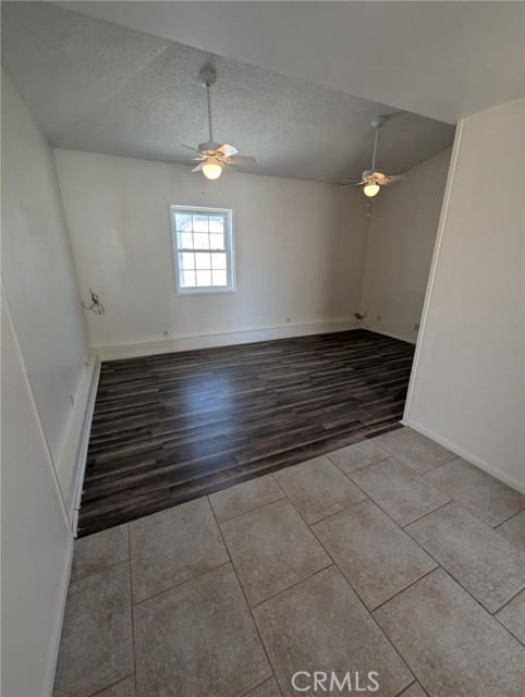 891 W Elberon Avenue, San Pedro CA: https://media.crmls.org/medias/f2ceaa22-d663-48d7-974d-8008cdf30b6b.jpg