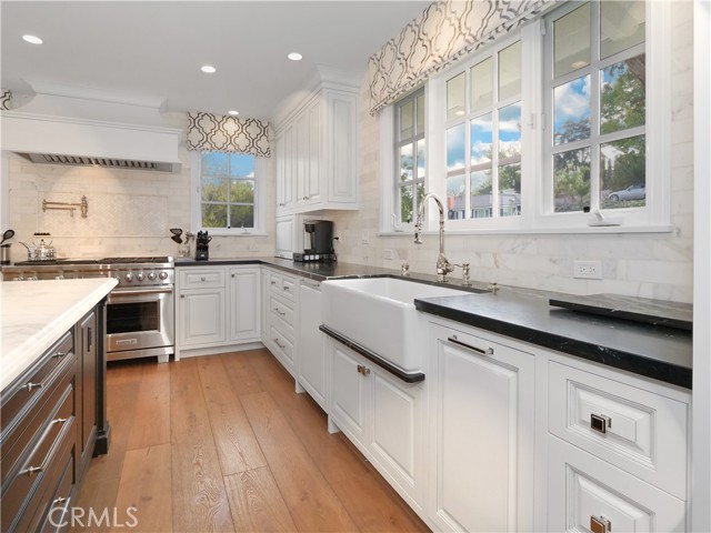 9 Harbor Sight Drive, Rolling Hills Estates, California 90274, 5 Bedrooms Bedrooms, ,5 BathroomsBathrooms,Residential,Sold,Harbor Sight,PV22023975