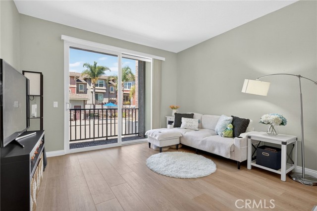 Detail Gallery Image 7 of 64 For 3538 Torrance Bld #145,  Torrance,  CA 90503 - 3 Beds | 2/1 Baths
