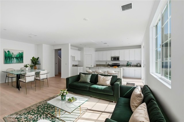 Detail Gallery Image 3 of 55 For 29165 Victoria Beach, Winchester,  CA 92596 - 4 Beds | 1/1 Baths