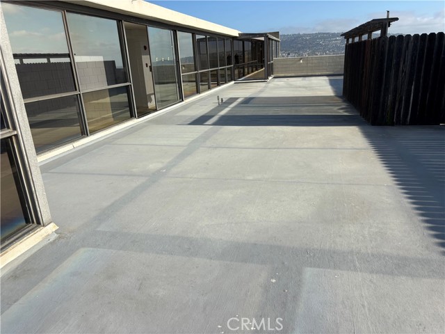 HOA Roof top ocean view deck