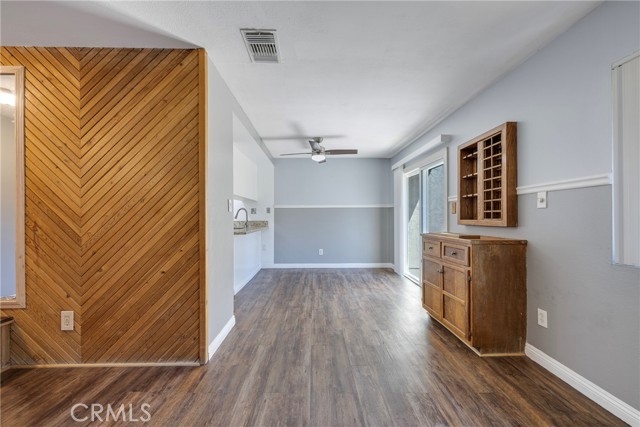 Detail Gallery Image 14 of 49 For 2255 Cahuilla Street #122,  Colton,  CA 92324 - 1 Beds | 1/1 Baths