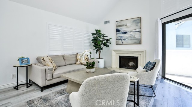 5739 E Stillwater Avenue, Orange CA: https://media.crmls.org/medias/f2d04a27-2a5a-47e9-b5aa-83b2c3bb1d39.jpg