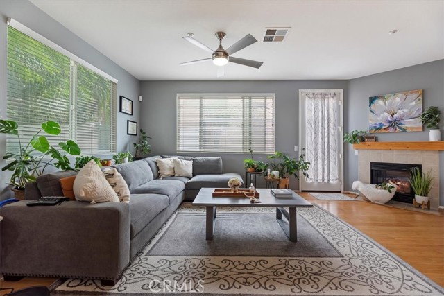 27886 John F Kennedy Drive, Moreno Valley CA: https://media.crmls.org/medias/f2d176b5-80c9-4595-ad04-ea6d6b8d34f4.jpg
