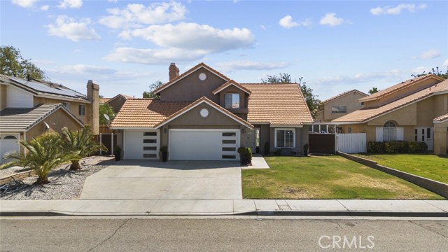 37310 Newbury Place, Palmdale CA: https://media.crmls.org/medias/f2d1f748-040e-48cb-b5eb-0c68ed2cda6c.jpg