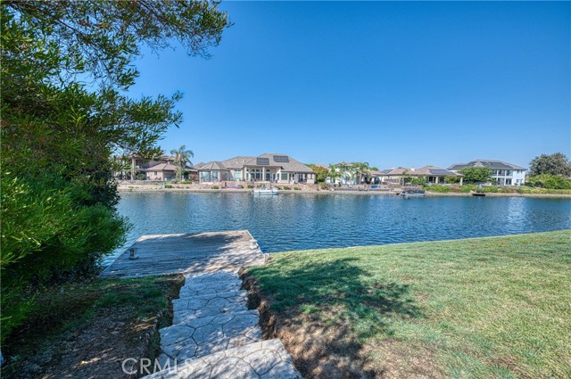 Detail Gallery Image 54 of 72 For 4679 N Island, Clovis,  CA 93619 - 5 Beds | 3 Baths