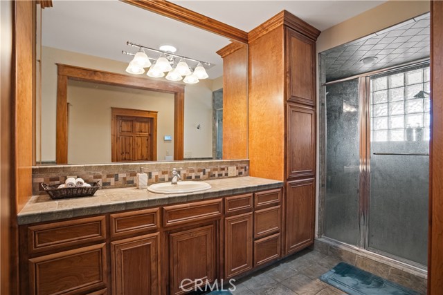 Detail Gallery Image 20 of 39 For 1789 E North Bear Creek, Merced,  CA 95340 - 5 Beds | 5 Baths