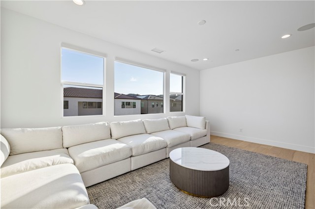 Image 40 of 68 For 24152 West Corte Ala