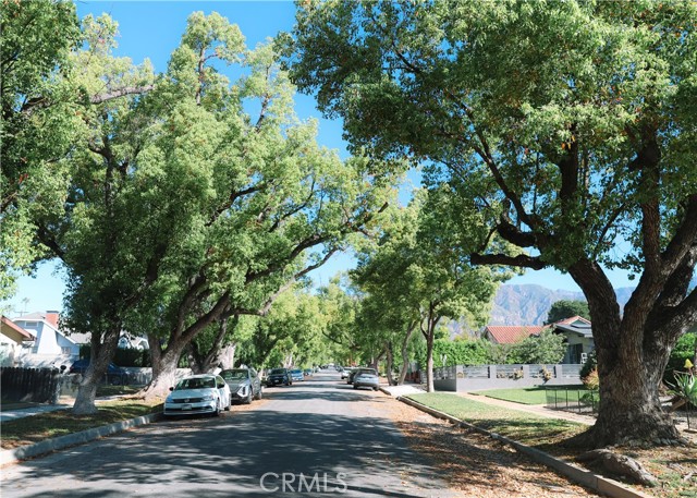 Detail Gallery Image 34 of 36 For 1130 Wesley, Pasadena,  CA 91104 - 3 Beds | 3 Baths