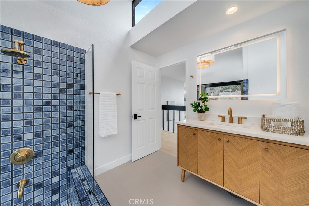 MLS #LG25238642 image #23