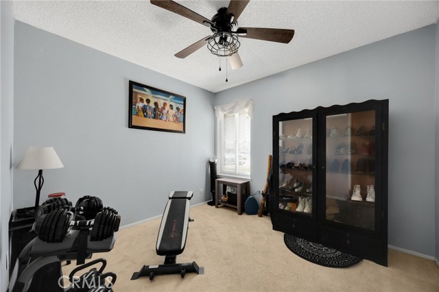 17381 Yorkshire Avenue, Yorba Linda CA: https://media.crmls.org/medias/f2d91a45-8012-4c27-8189-363b81586fe1.jpg