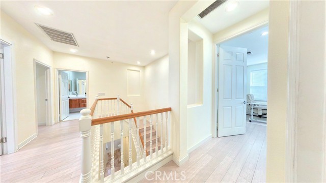 Detail Gallery Image 9 of 48 For 644 Milford, Los Angeles,  CA 90042 - 4 Beds | 3/1 Baths