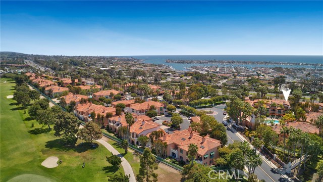 Detail Gallery Image 1 of 35 For 28 Villa Point Dr, Newport Beach,  CA 92660 - 2 Beds | 2 Baths