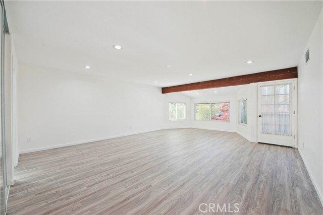 20227 Elkwood Street, Winnetka CA: https://media.crmls.org/medias/f2d9f260-9fe7-4bd0-a808-22902d8b374a.jpg