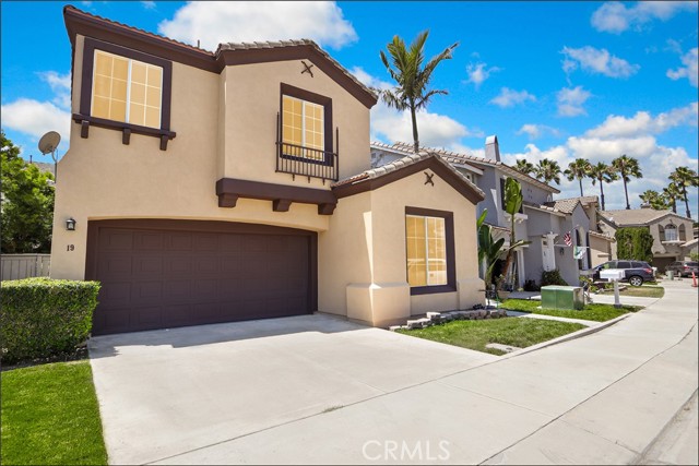 Detail Gallery Image 2 of 7 For 19 Nopalitos Way, Aliso Viejo,  CA 92656 - 3 Beds | 3 Baths