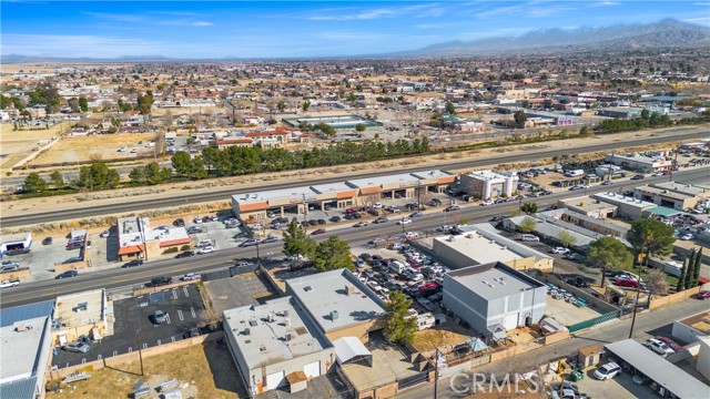 38559 6th Street East, Palmdale, California 93550, ,Commercial Sale,For Sale,6th Street East,SR25041220