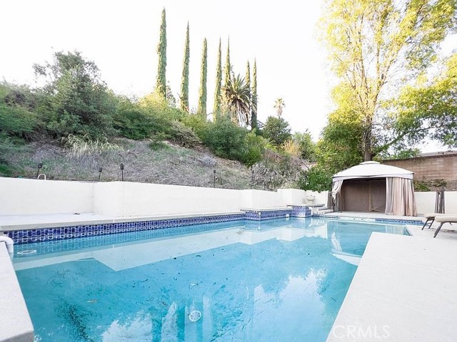 12585 Byron Avenue, Granada Hills CA: https://media.crmls.org/medias/f2dc5845-4469-4cb6-a682-98db6659b6f1.jpg