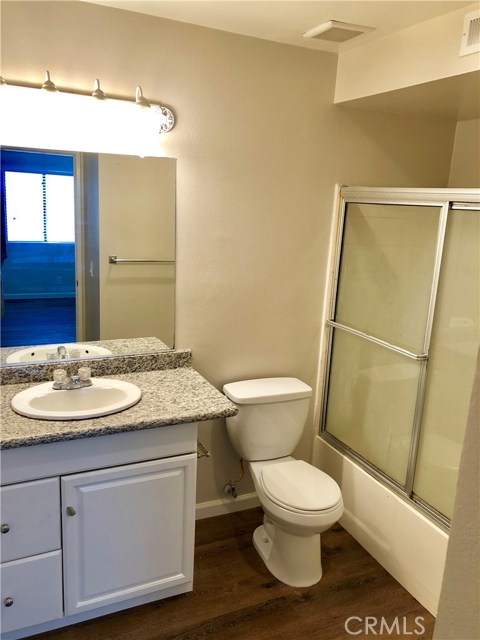 14082 Edwards Street, Westminster CA: https://media.crmls.org/medias/f2dc857f-0a14-4514-9af0-ef2eea13828e.jpg