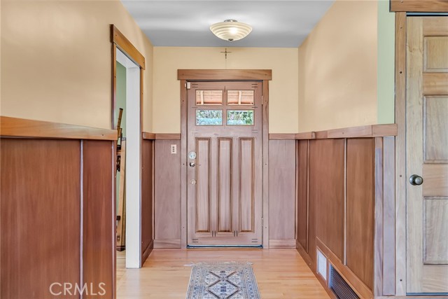 2886 Mcallister Street, Riverside CA: https://media.crmls.org/medias/f2dc906a-8e4e-48ae-aa2b-6b21e00c0e59.jpg