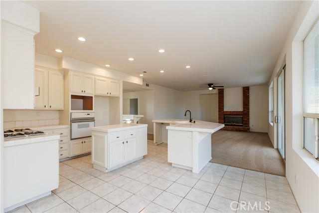 Detail Gallery Image 7 of 39 For 6580 Greenbriar Ct, Chino,  CA 91710 - 4 Beds | 3 Baths