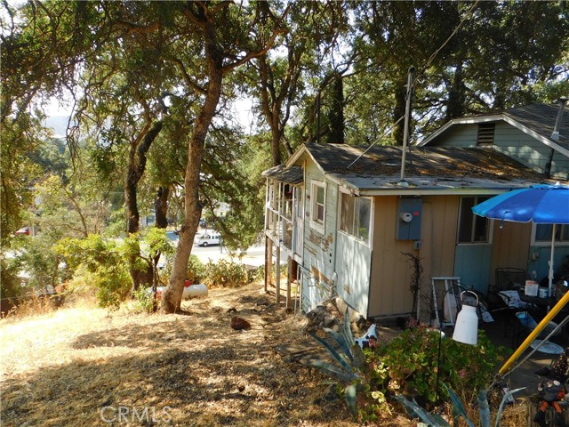 12861 Lakeview Drive, Clearlake Oaks CA: https://media.crmls.org/medias/f2dd1e0e-7580-481e-b06f-e3bed4c67726.jpg