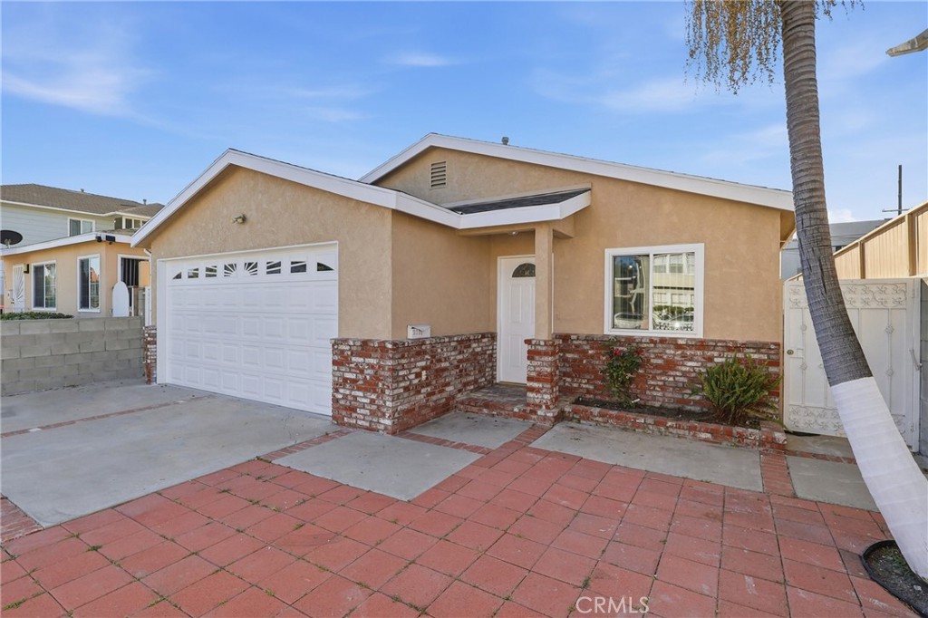 2211 Barbour Court