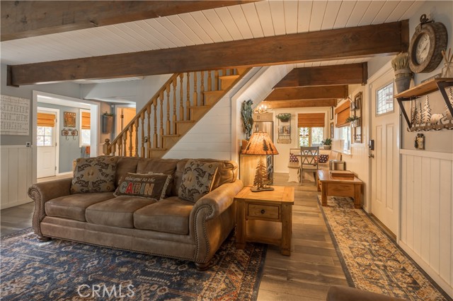 Detail Gallery Image 6 of 51 For 1063 H Ln, Big Bear City,  CA 92314 - 3 Beds | 2 Baths