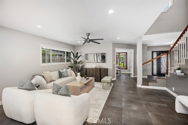 Detail Gallery Image 6 of 40 For 26925 Calle Dolores, Dana Point,  CA 92624 - 3 Beds | 3 Baths