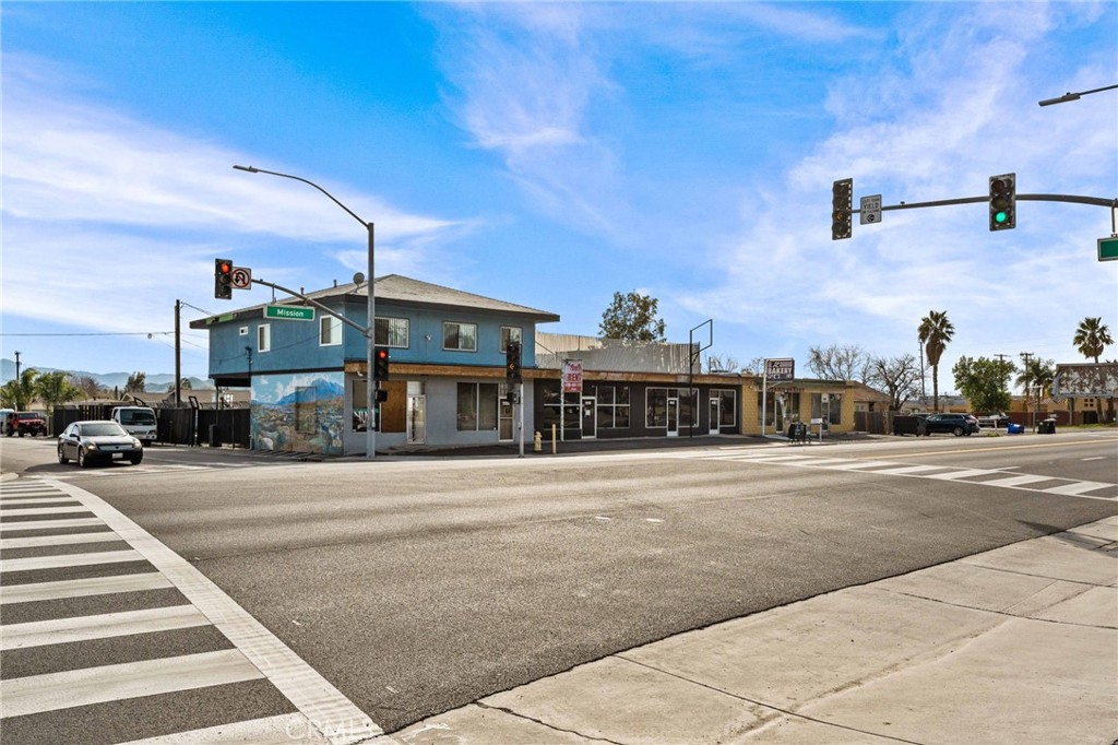 9110 Mission Boulevard, Riverside, CA 92509