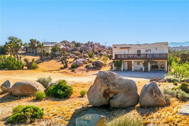 Detail Gallery Image 6 of 65 For 5510 Roberts Rd, Yucca Valley,  CA 92284 - 3 Beds | 2 Baths